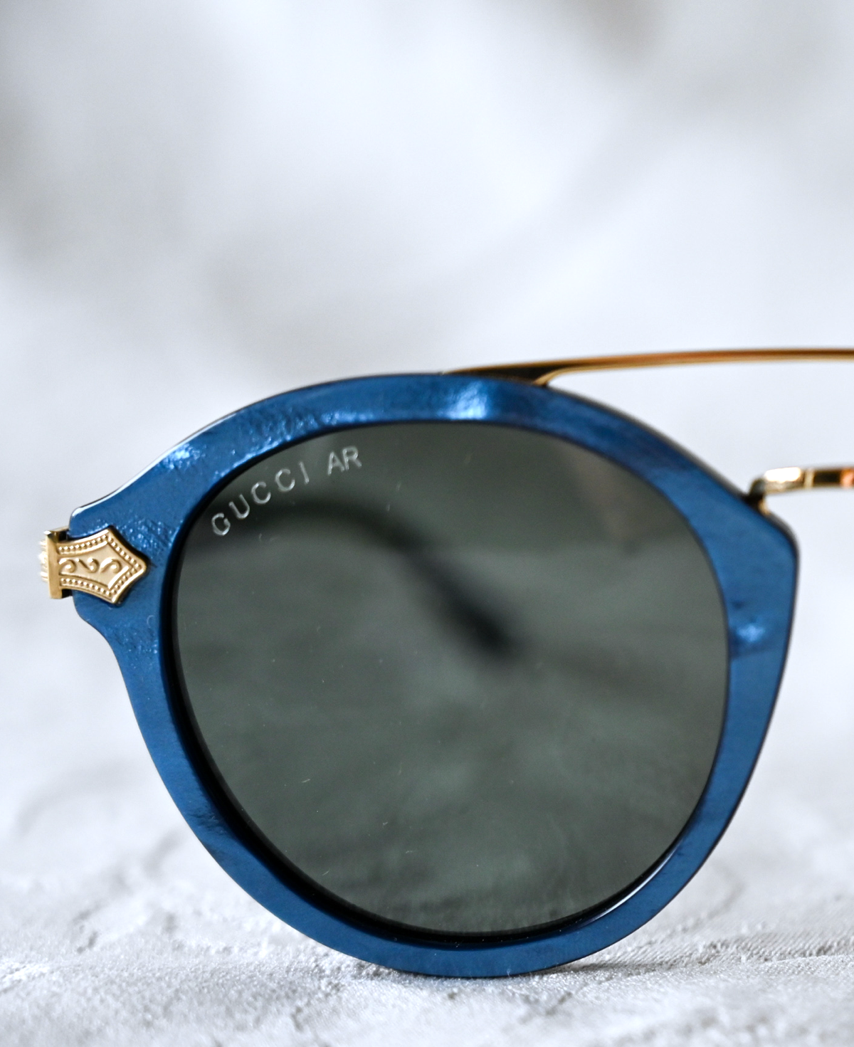 Gucci Sonnenbrille in Mittelblau